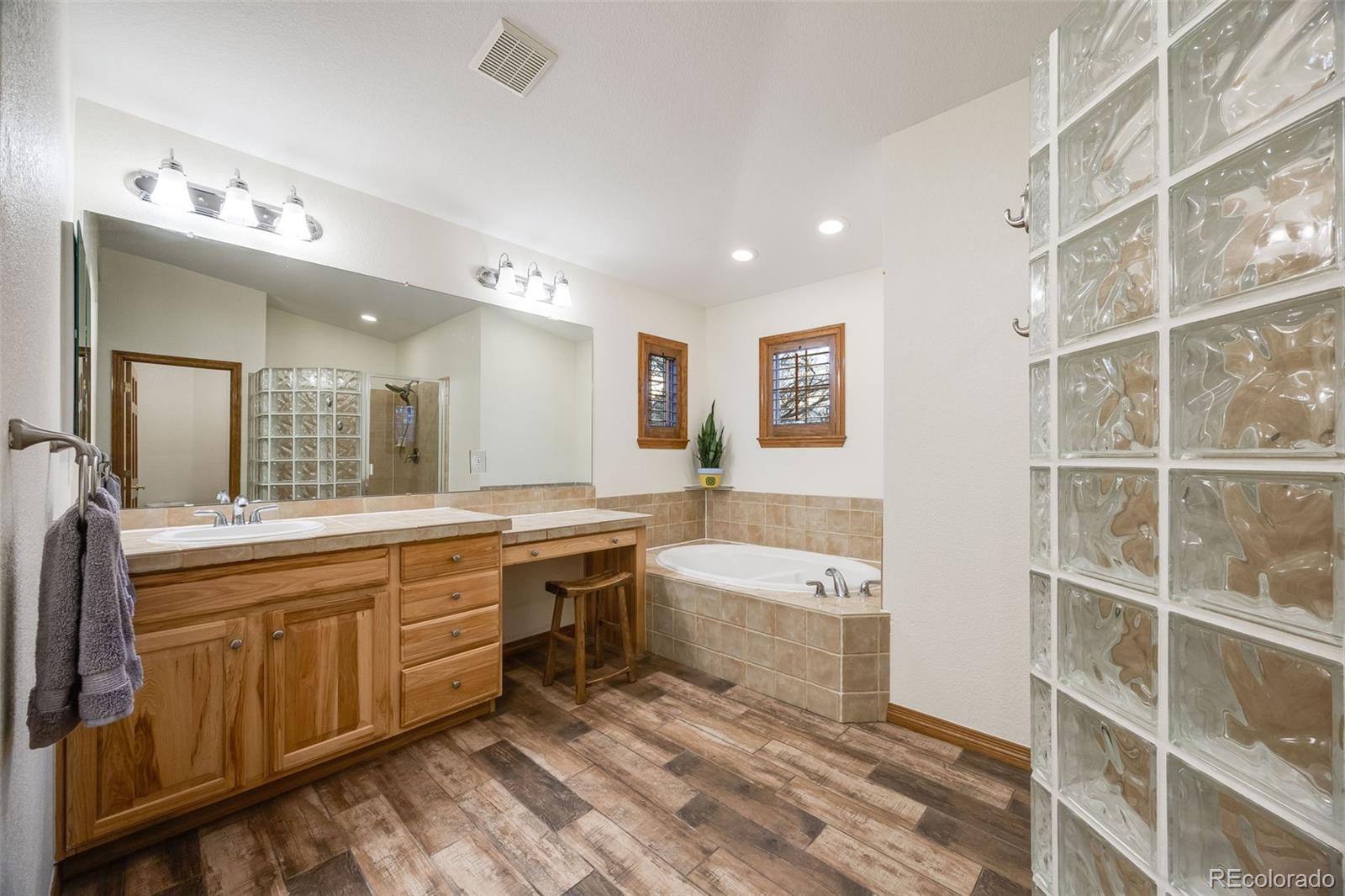MLS Image #23 for 683  ridgemont circle,highlands ranch, Colorado
