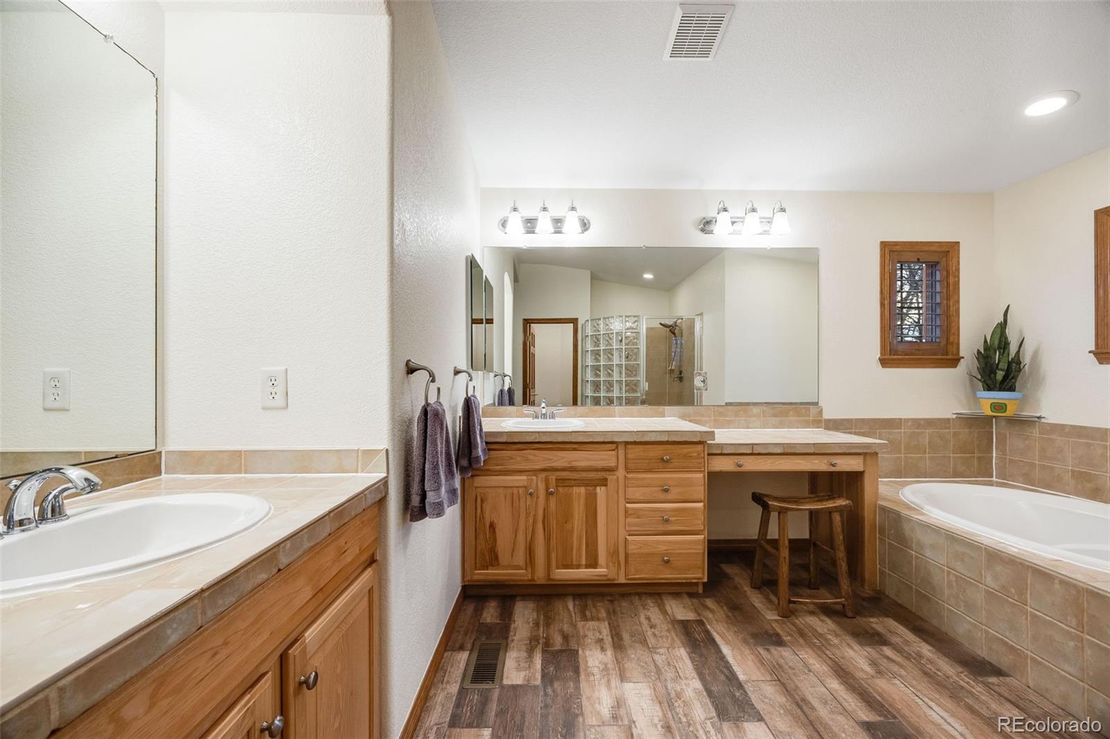 MLS Image #24 for 683  ridgemont circle,highlands ranch, Colorado