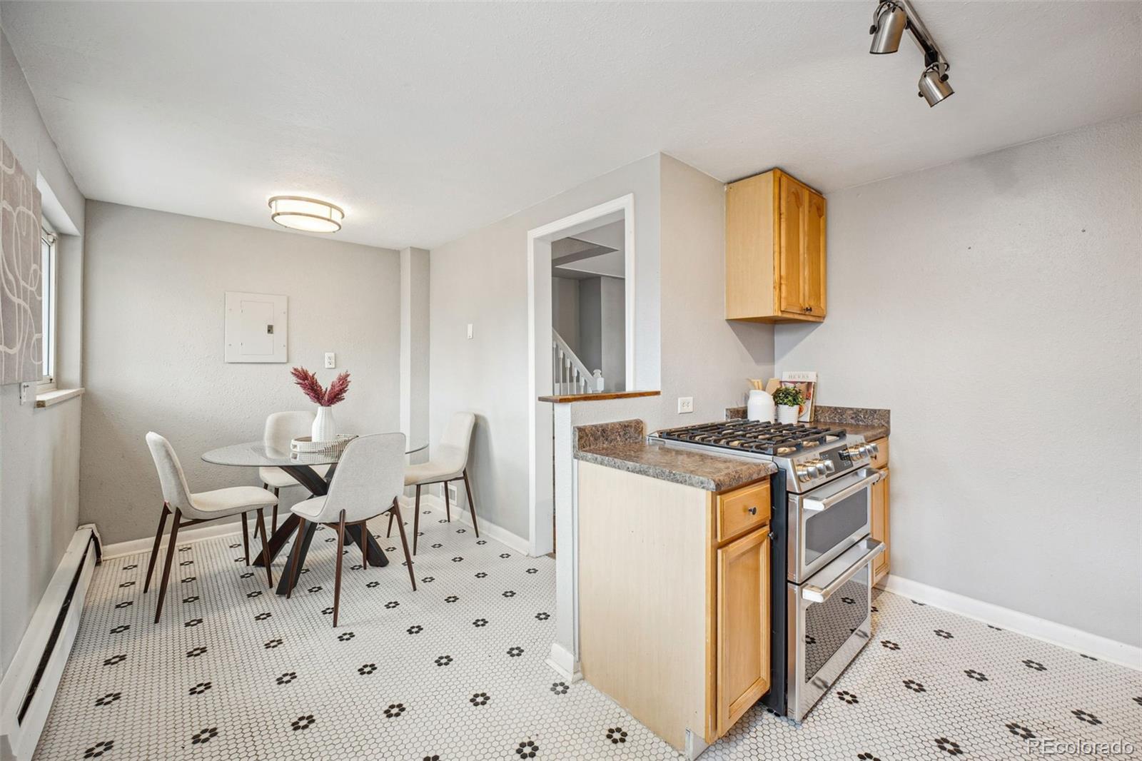 MLS Image #5 for 2930 s birch street,denver, Colorado
