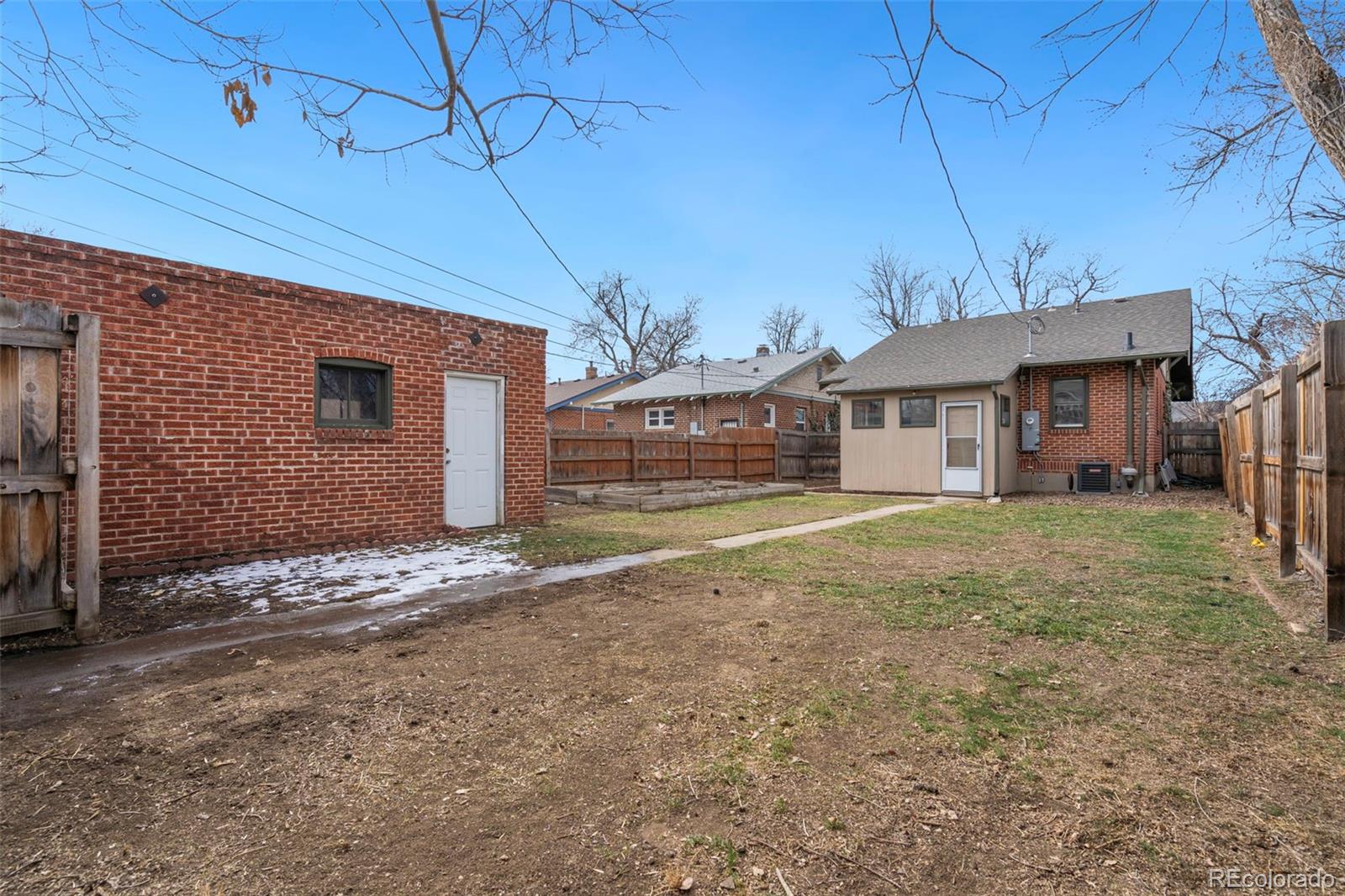 MLS Image #27 for 2318 s lincoln street,denver, Colorado