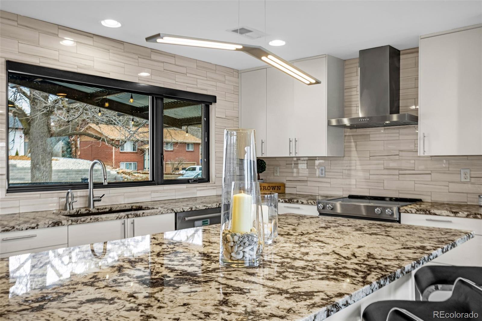 MLS Image #8 for 597  vista drive,castle rock, Colorado