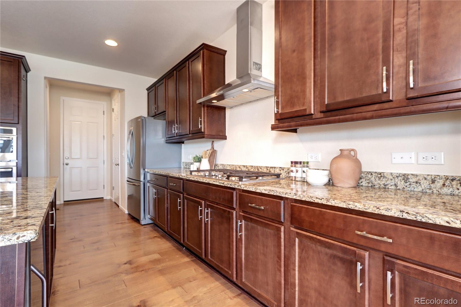 MLS Image #16 for 7353 s queensburg street,aurora, Colorado