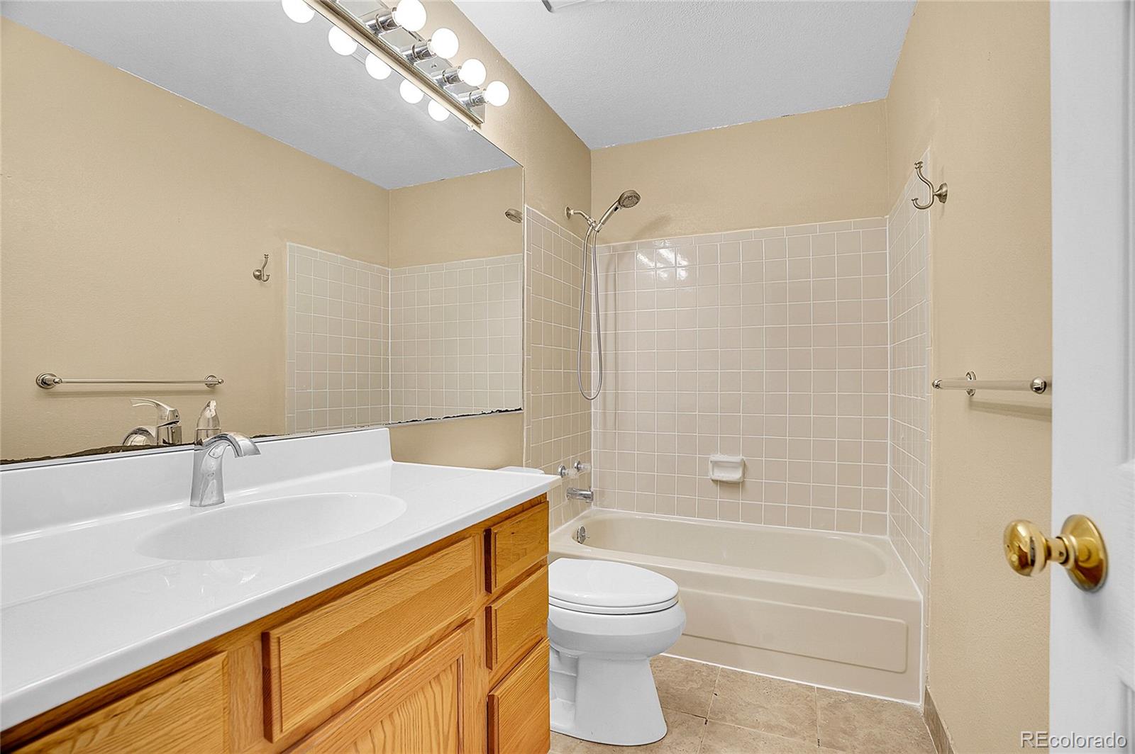 MLS Image #18 for 5981 s perth street,centennial, Colorado
