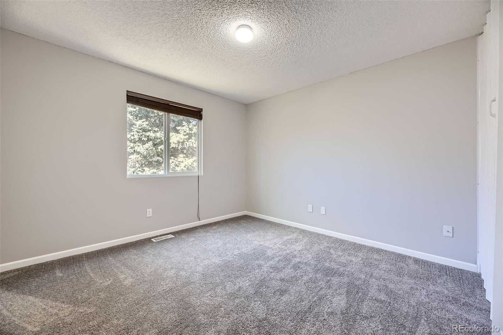 MLS Image #11 for 17652 e temple drive,aurora, Colorado