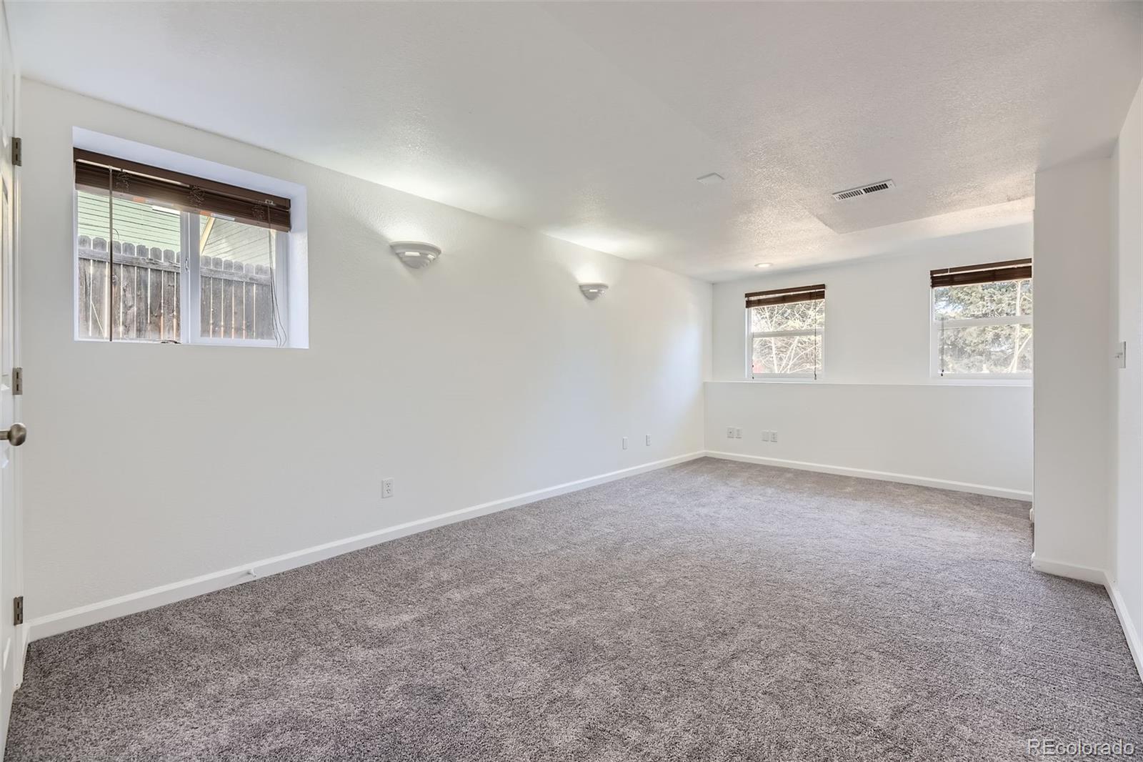 MLS Image #14 for 17652 e temple drive,aurora, Colorado