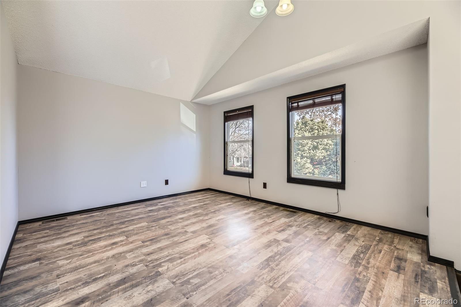 MLS Image #4 for 17652 e temple drive,aurora, Colorado