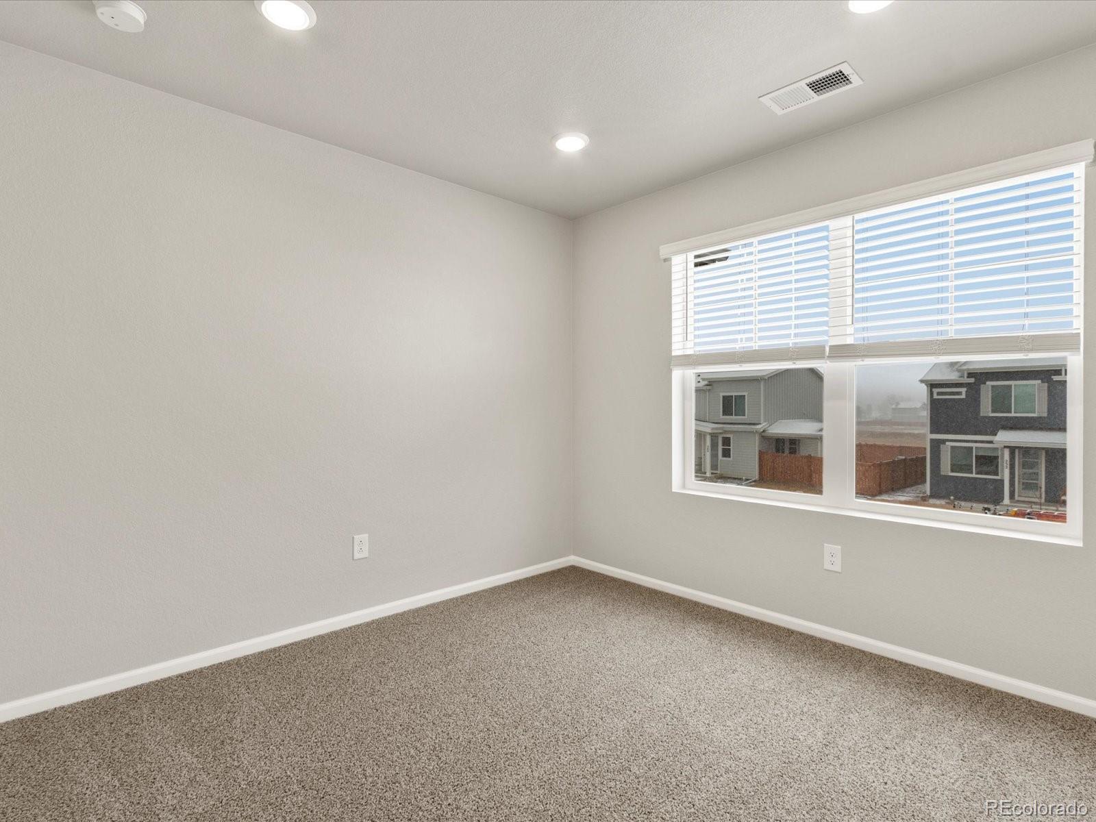 MLS Image #22 for 255 e 4th street,berthoud, Colorado
