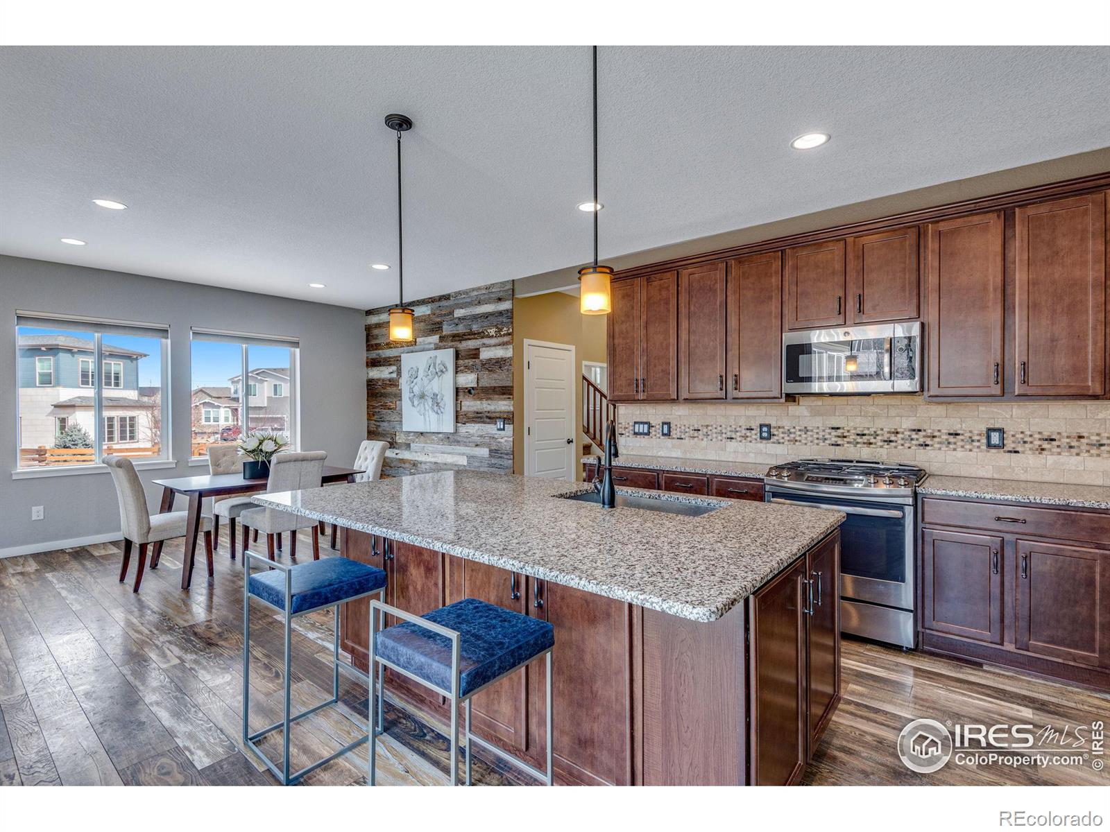 MLS Image #6 for 956  equinox drive,erie, Colorado