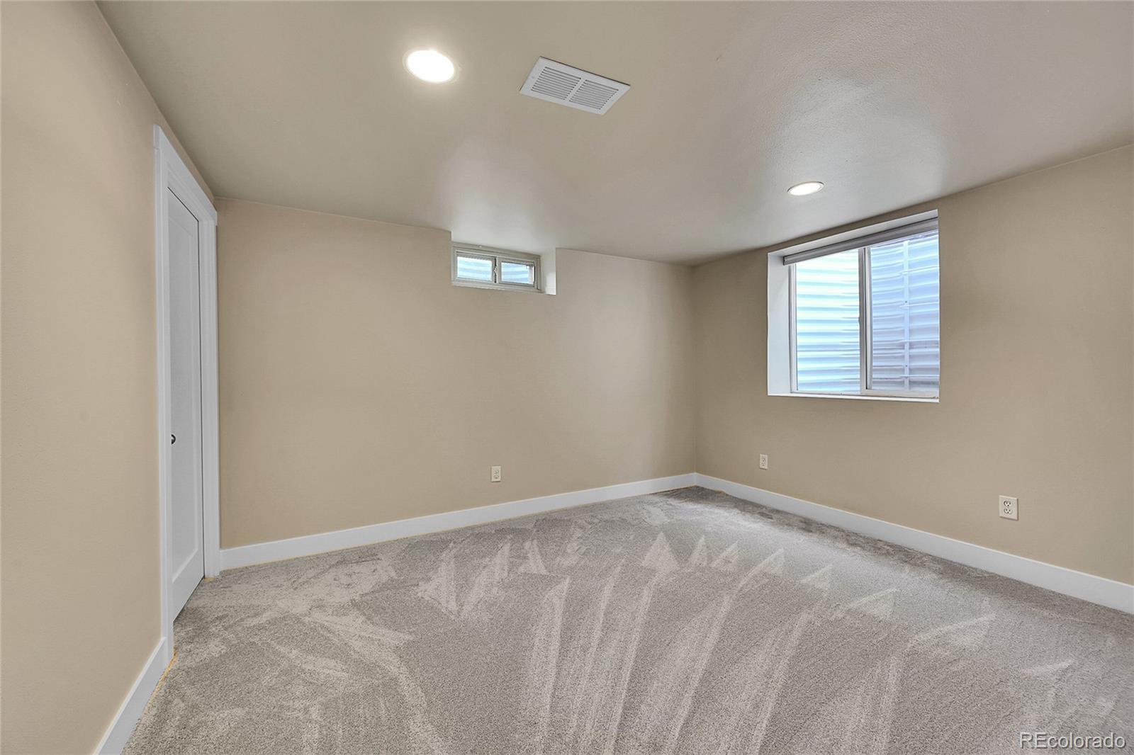MLS Image #20 for 3209 n olive street,denver, Colorado