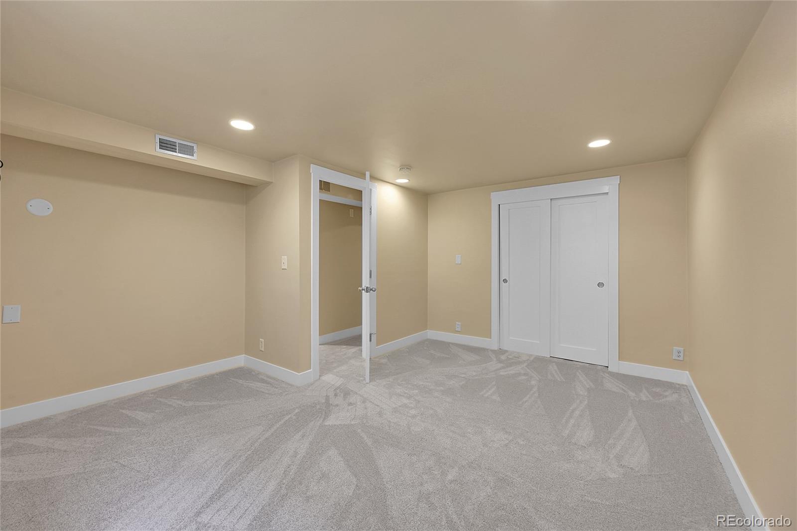 MLS Image #21 for 3209 n olive street,denver, Colorado