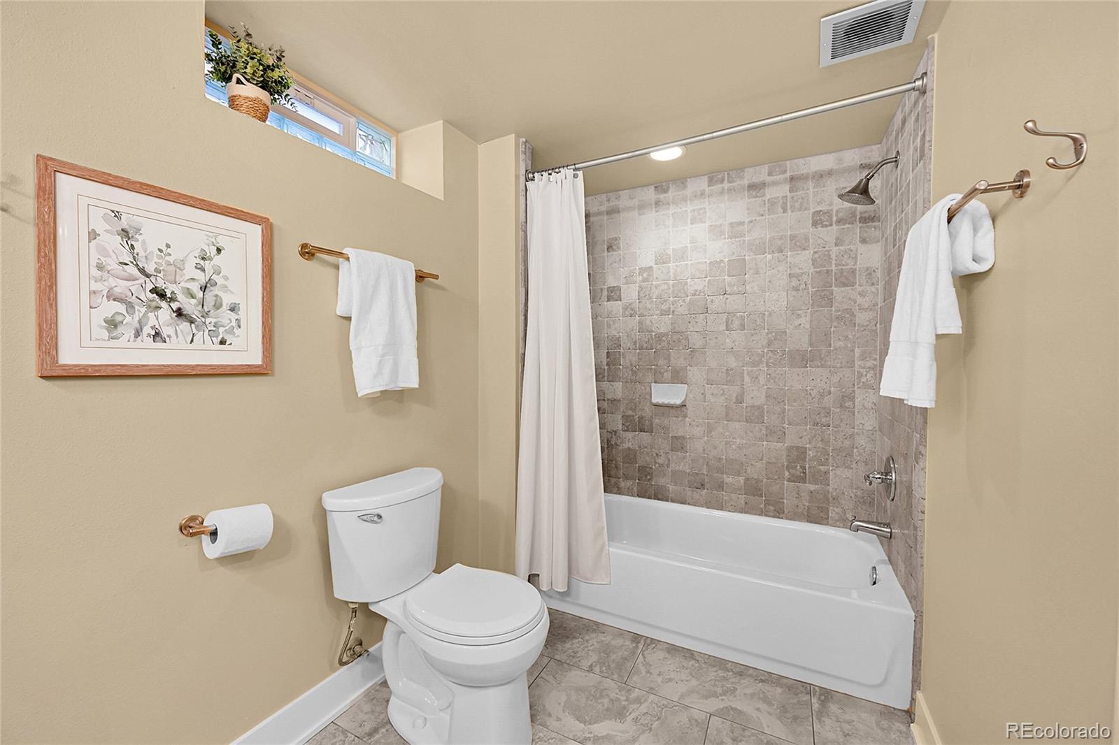 MLS Image #27 for 3209 n olive street,denver, Colorado