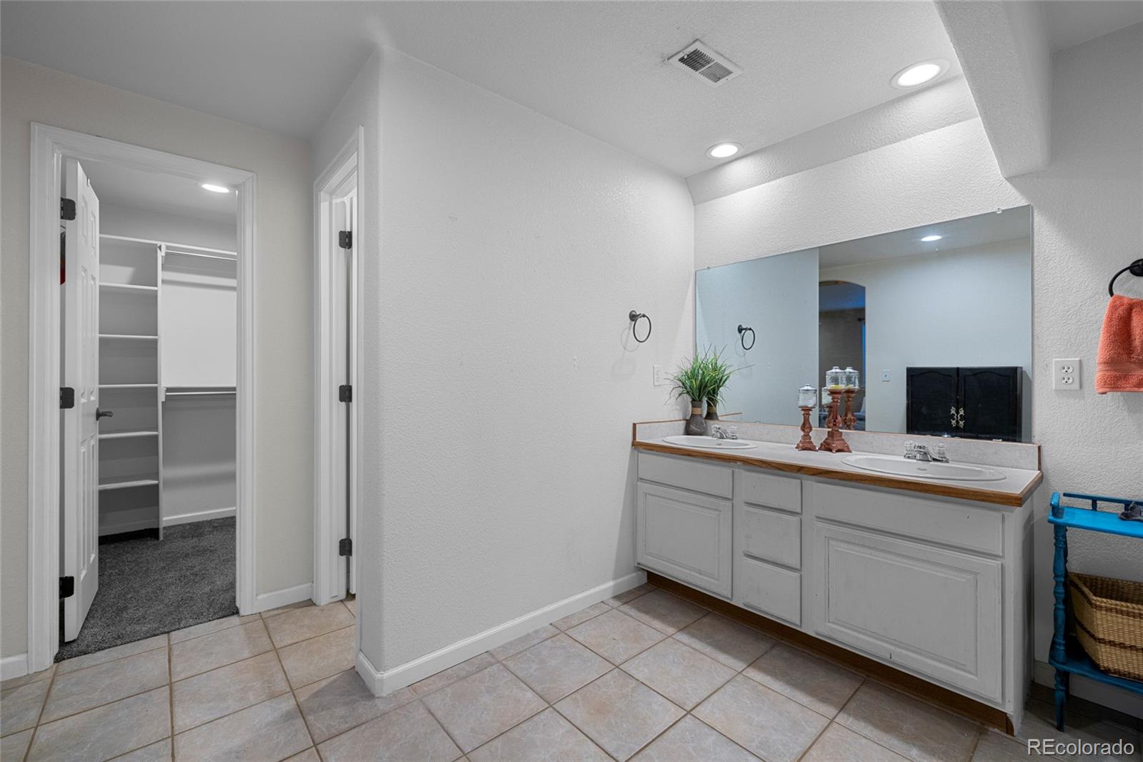 MLS Image #18 for 2321  ance street,strasburg, Colorado