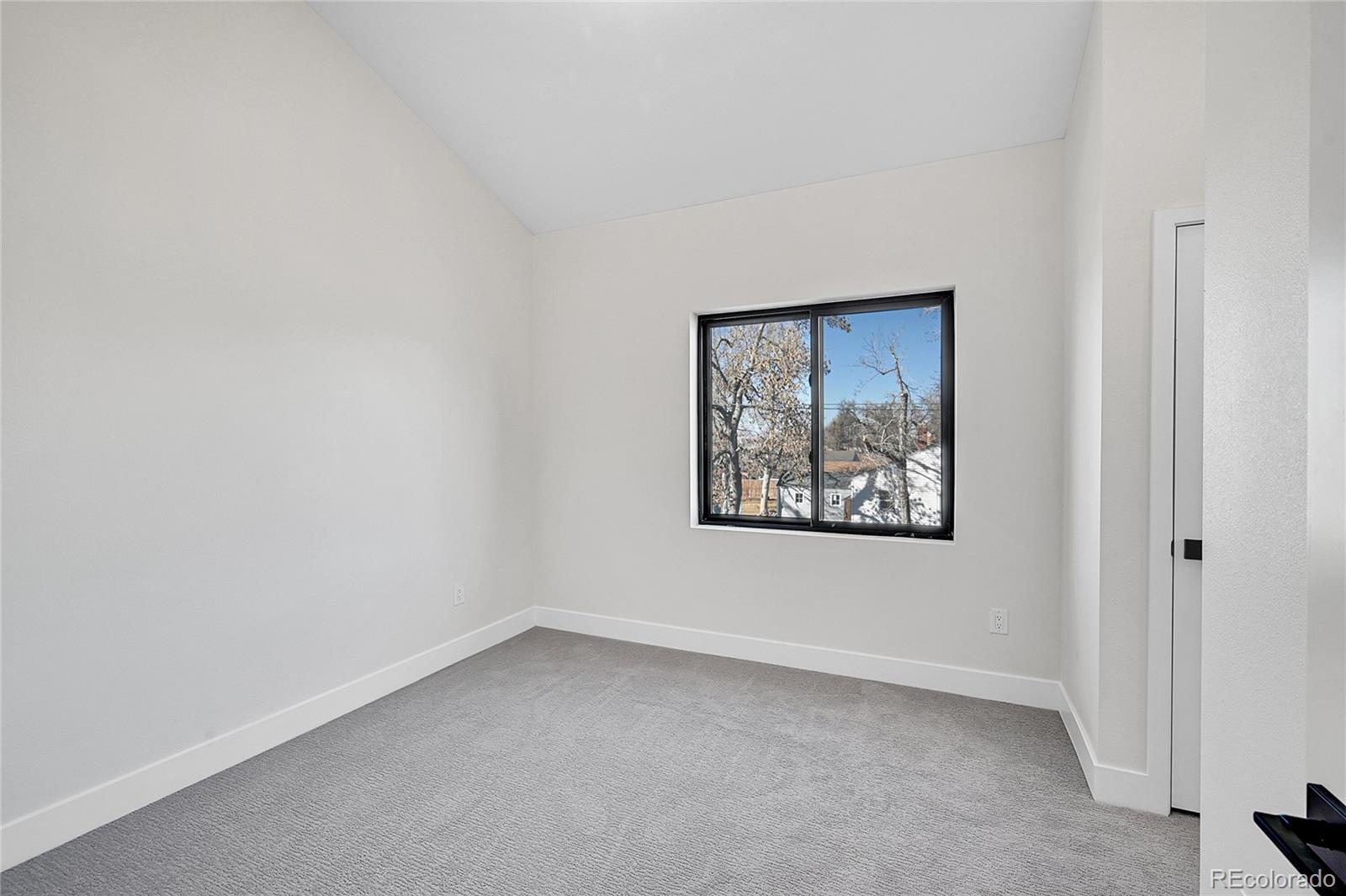 MLS Image #19 for 4101 s lincoln street,englewood, Colorado