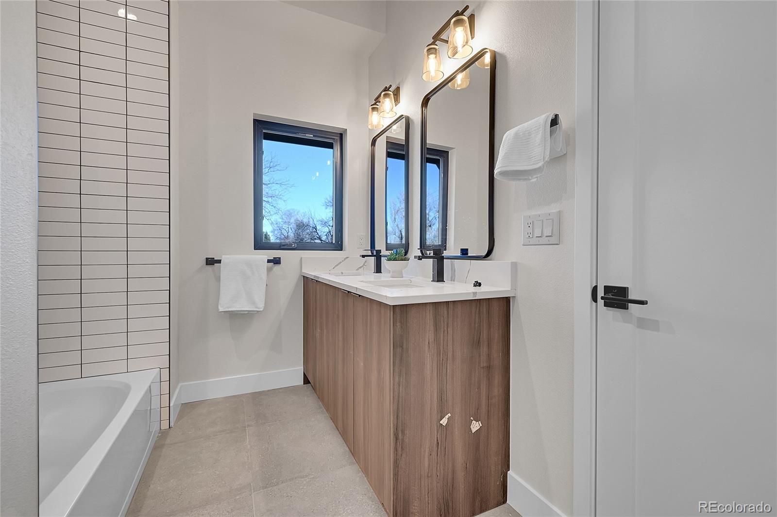 MLS Image #21 for 4101 s lincoln street,englewood, Colorado