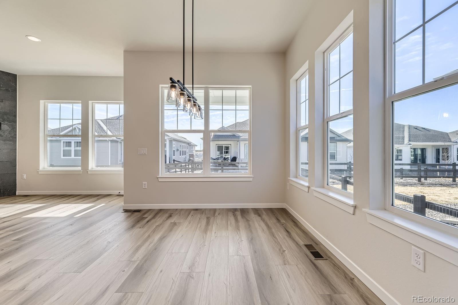 MLS Image #10 for 8946 s rome court,aurora, Colorado