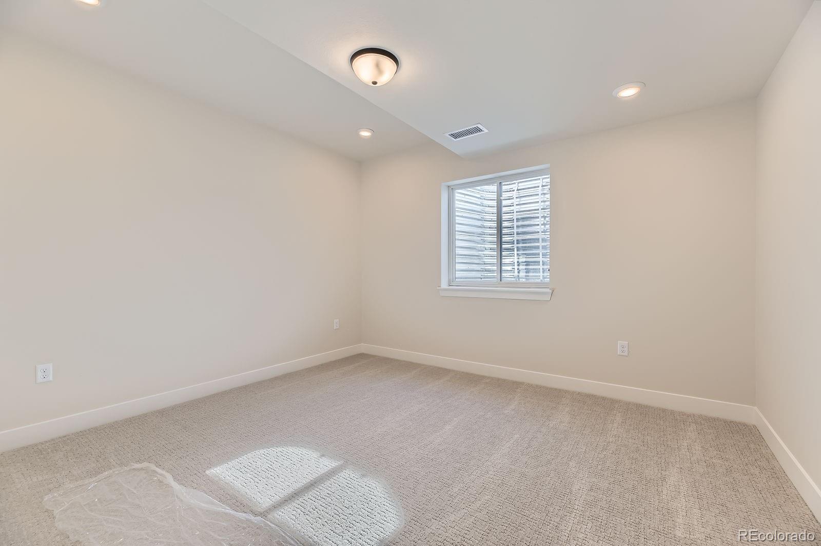 MLS Image #18 for 8946 s rome court,aurora, Colorado
