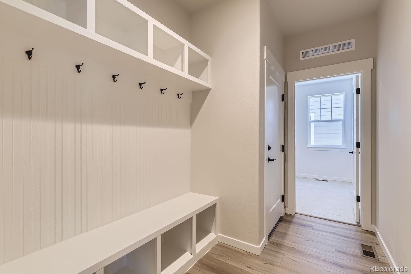 MLS Image #23 for 8946 s rome court,aurora, Colorado