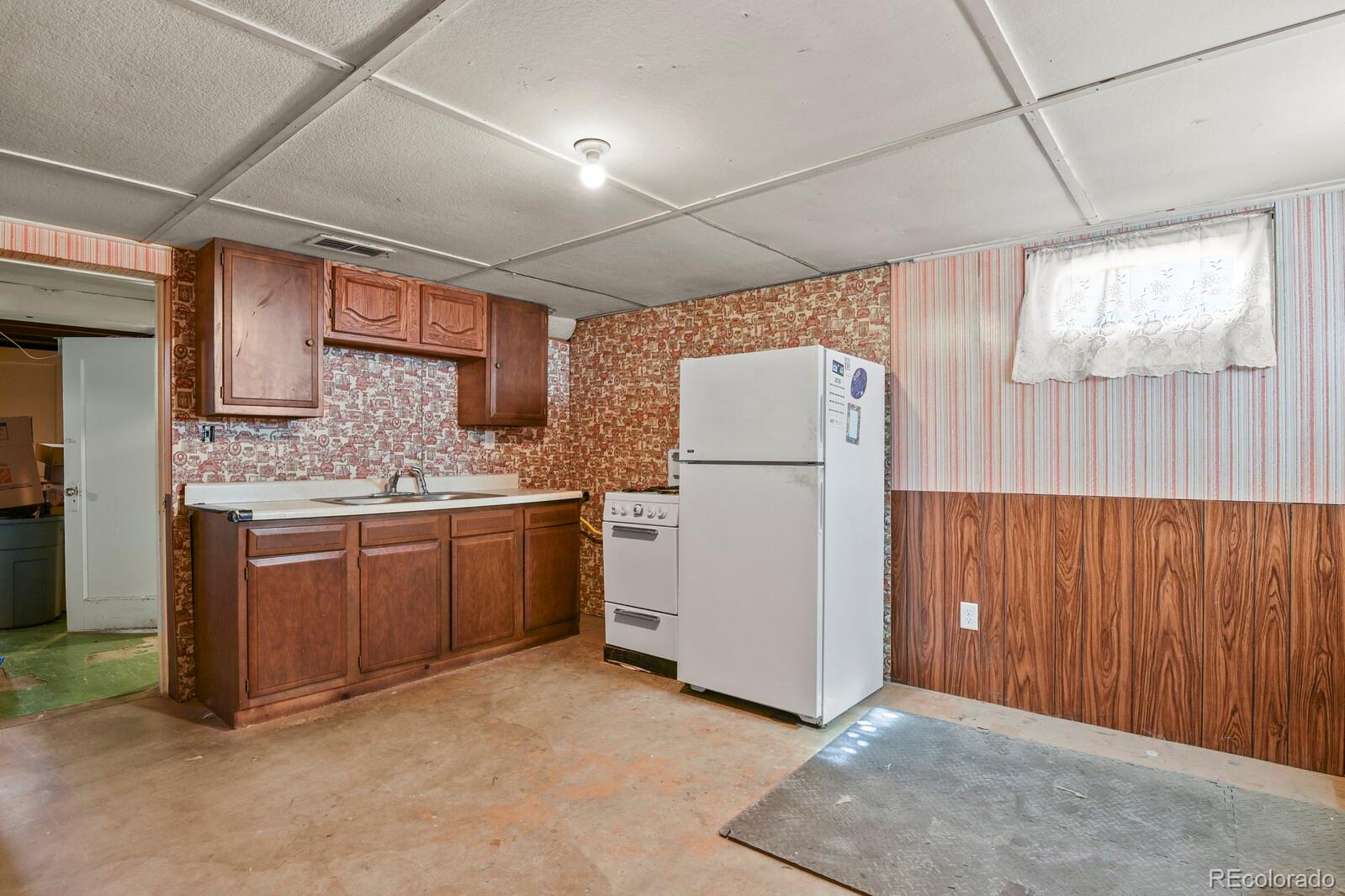 MLS Image #22 for 4546 s logan street,englewood, Colorado