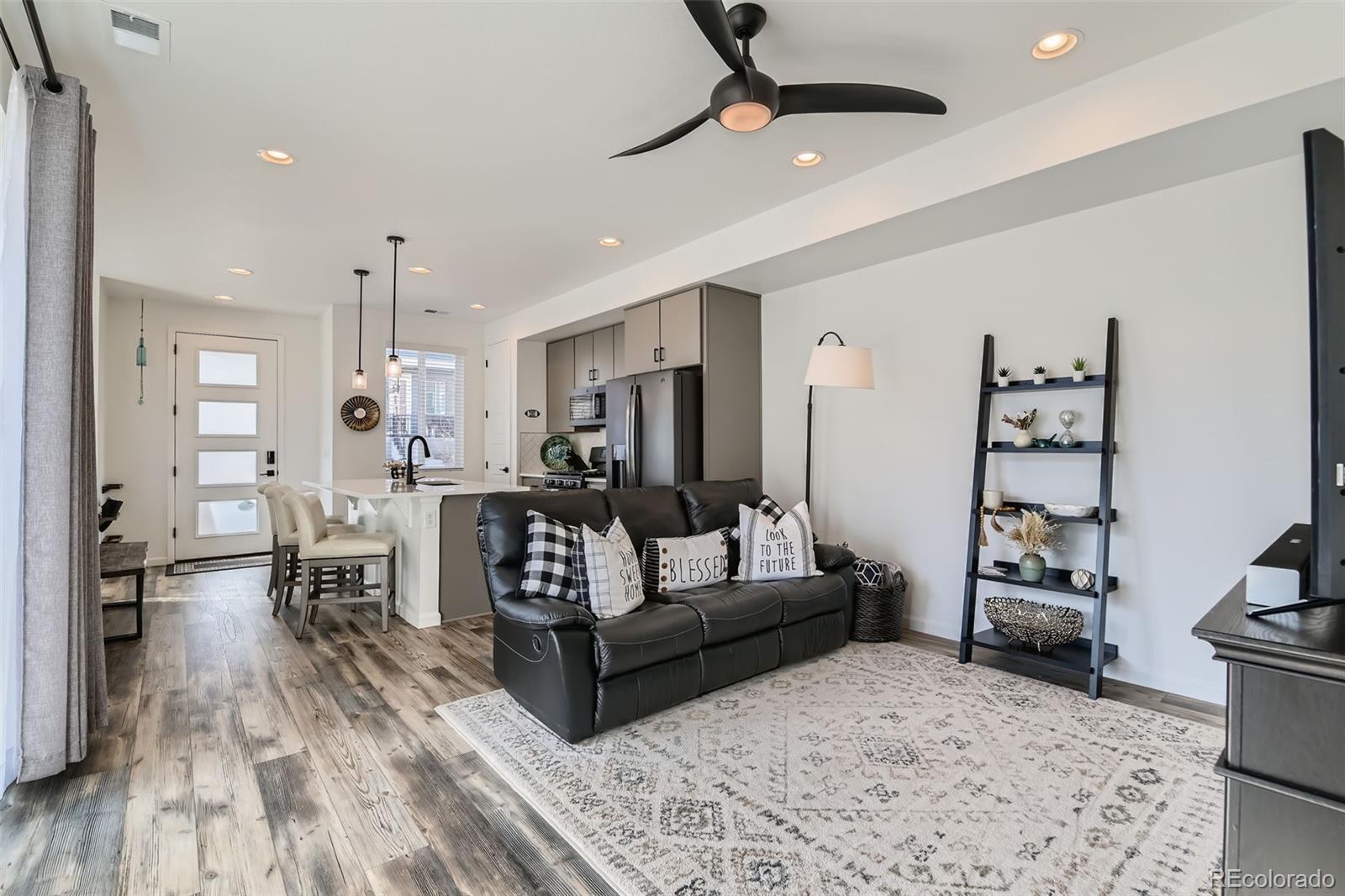 MLS Image #5 for 12301  festival lane,northglenn, Colorado