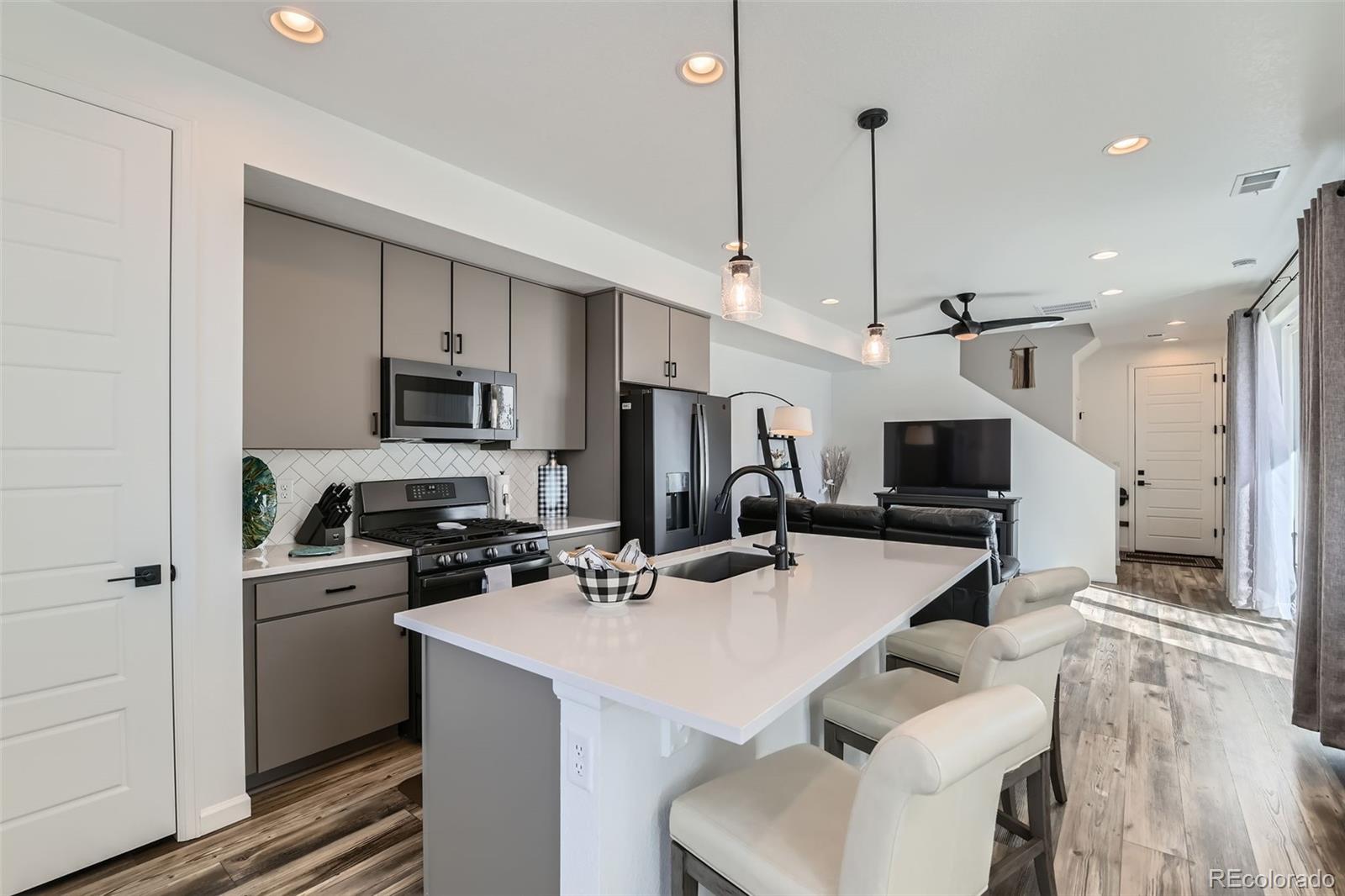 MLS Image #7 for 12301  festival lane,northglenn, Colorado