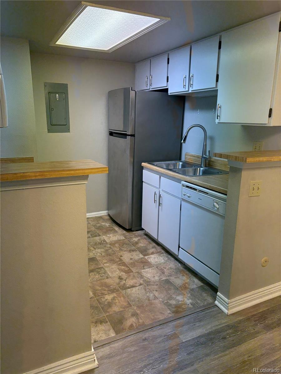 MLS Image #11 for 8555  fairmount drive,denver, Colorado