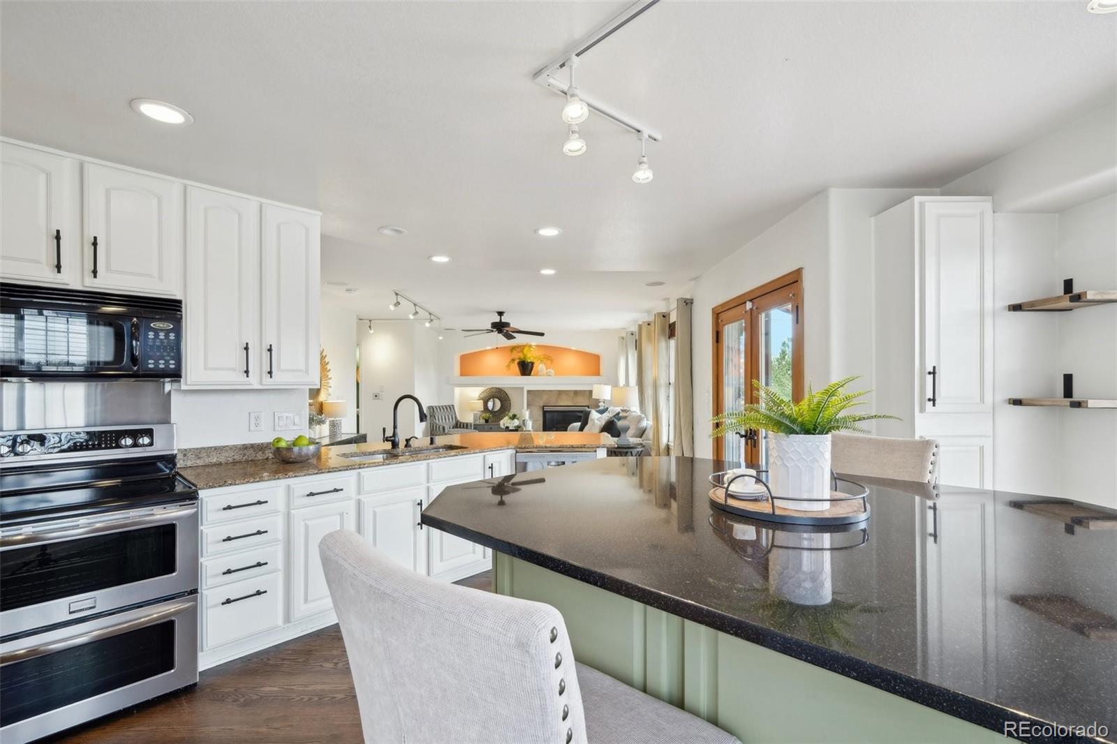 MLS Image #12 for 20087 e dartmouth drive,aurora, Colorado