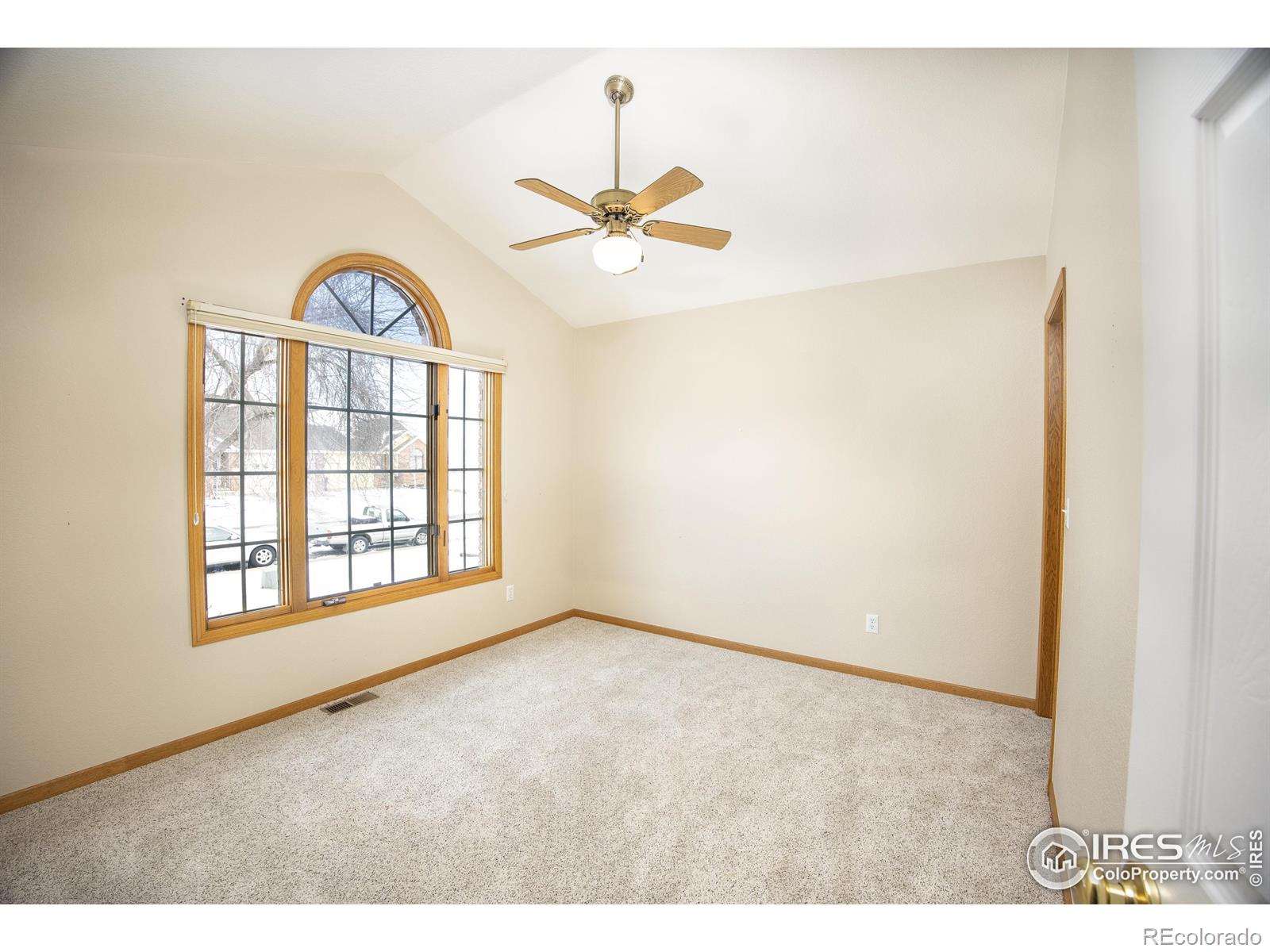 MLS Image #15 for 898 n 4th street,johnstown, Colorado