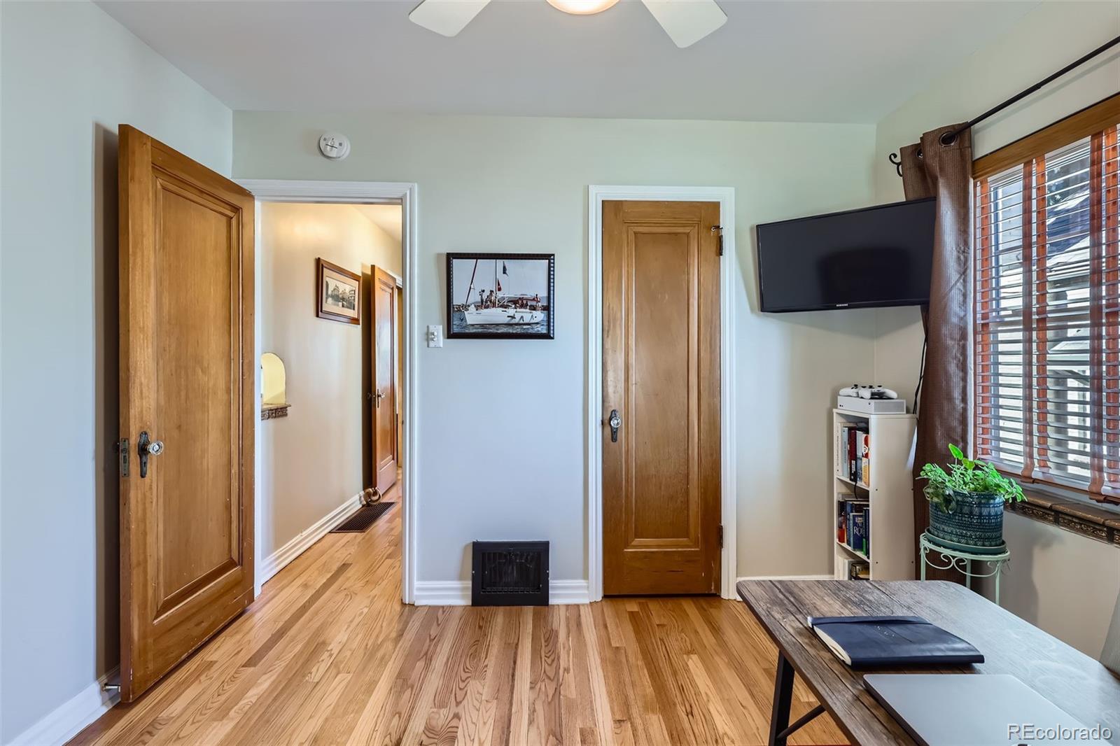 MLS Image #13 for 1120  holly street,denver, Colorado