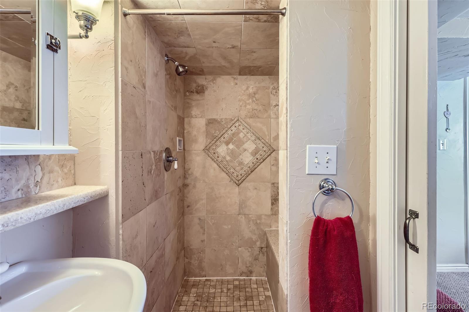 MLS Image #19 for 1120  holly street,denver, Colorado