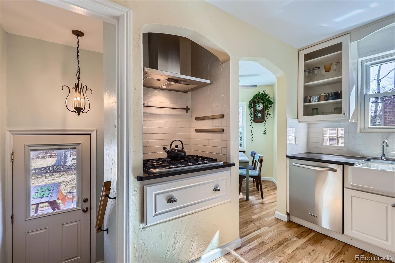 MLS Image #8 for 1120  holly street,denver, Colorado
