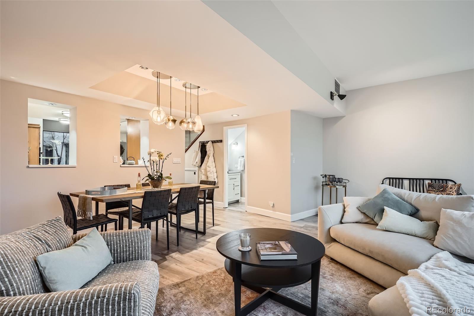 MLS Image #4 for 1350  lawrence street 2f,denver, Colorado