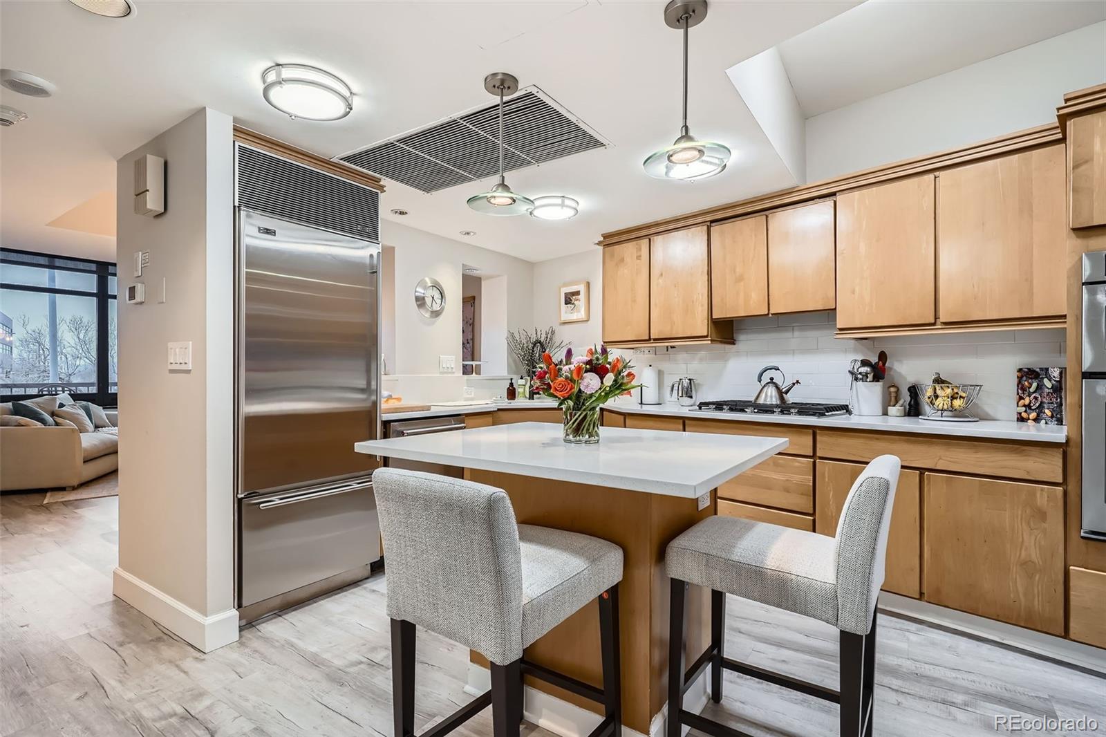 MLS Image #8 for 1350  lawrence street 2f,denver, Colorado