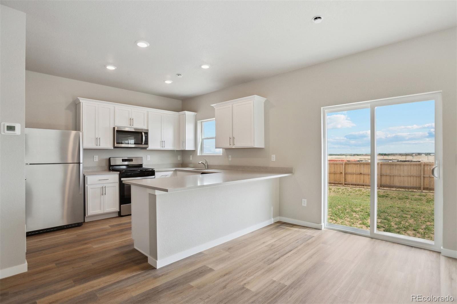 MLS Image #10 for 48290  shetland drive,bennett, Colorado