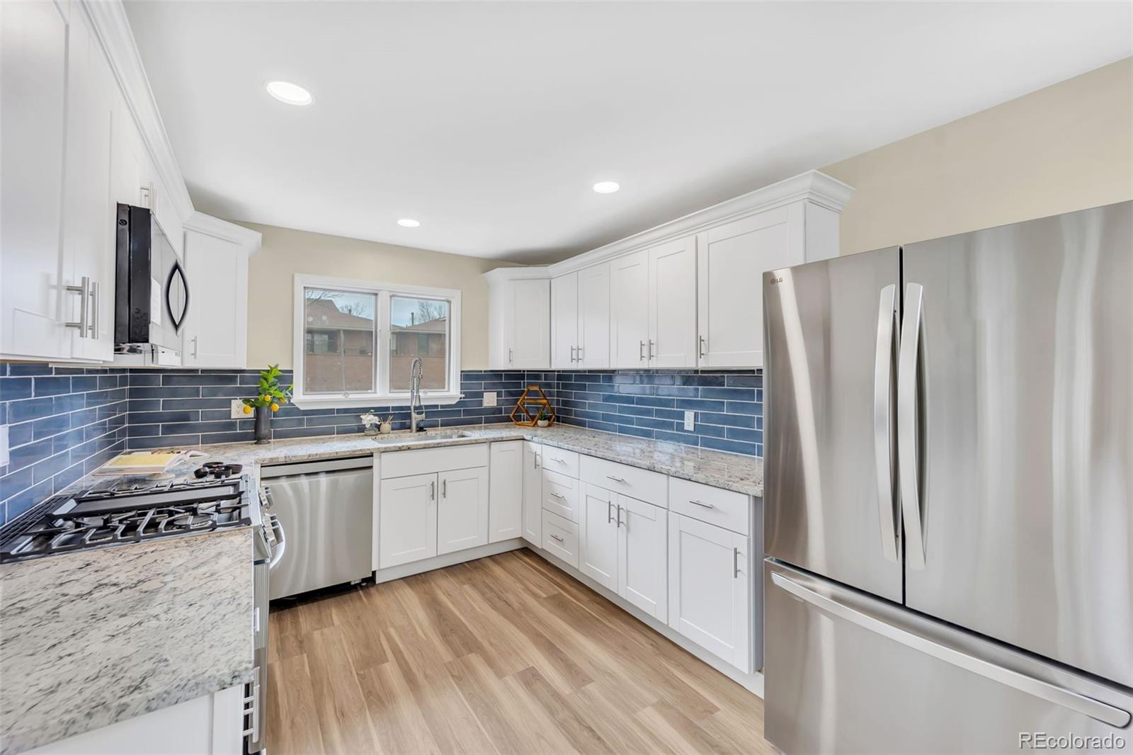 MLS Image #11 for 2455 e yale avenue,denver, Colorado