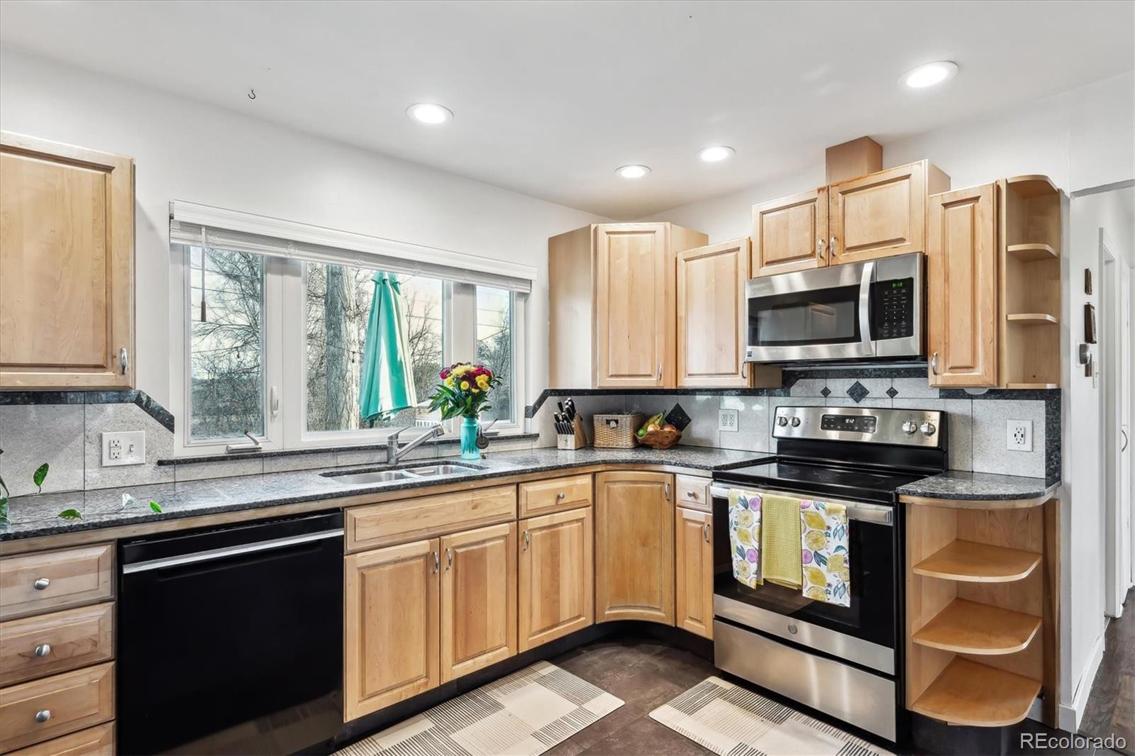MLS Image #15 for 5301 e eastman avenue,denver, Colorado