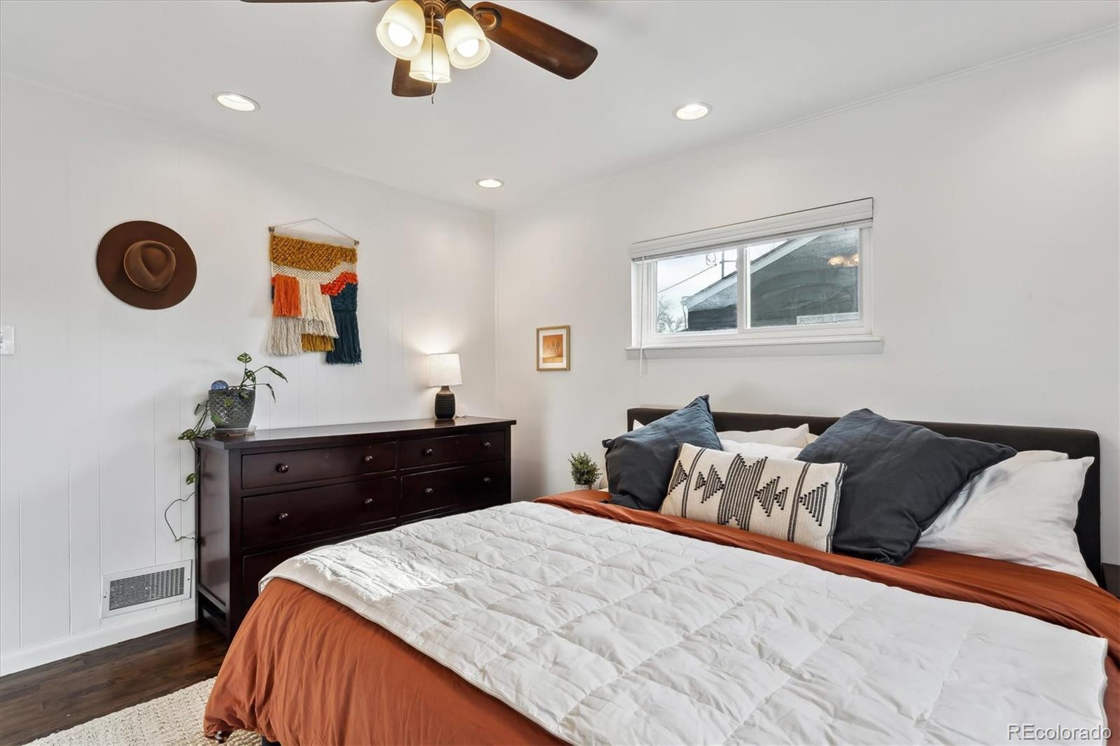 MLS Image #19 for 5301 e eastman avenue,denver, Colorado