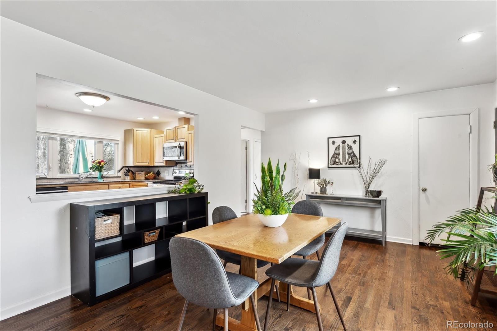 MLS Image #8 for 5301 e eastman avenue,denver, Colorado