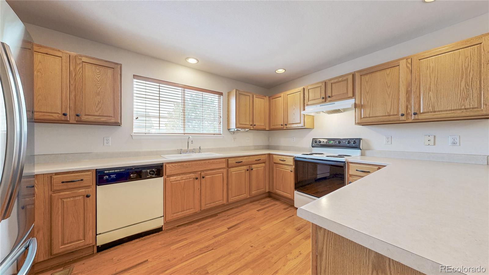 MLS Image #11 for 3906 s quemoy court,aurora, Colorado