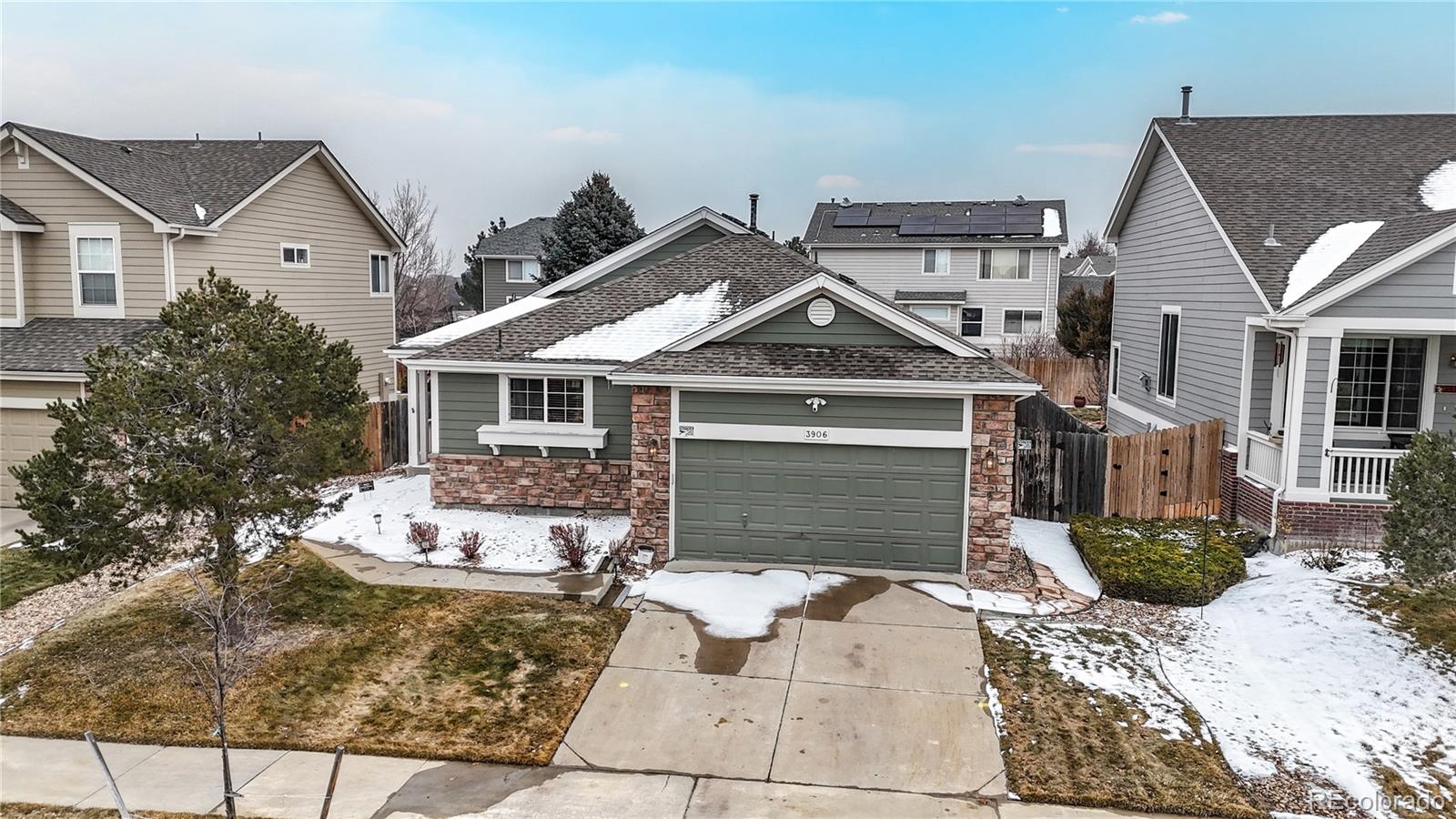 MLS Image #2 for 3906 s quemoy court,aurora, Colorado
