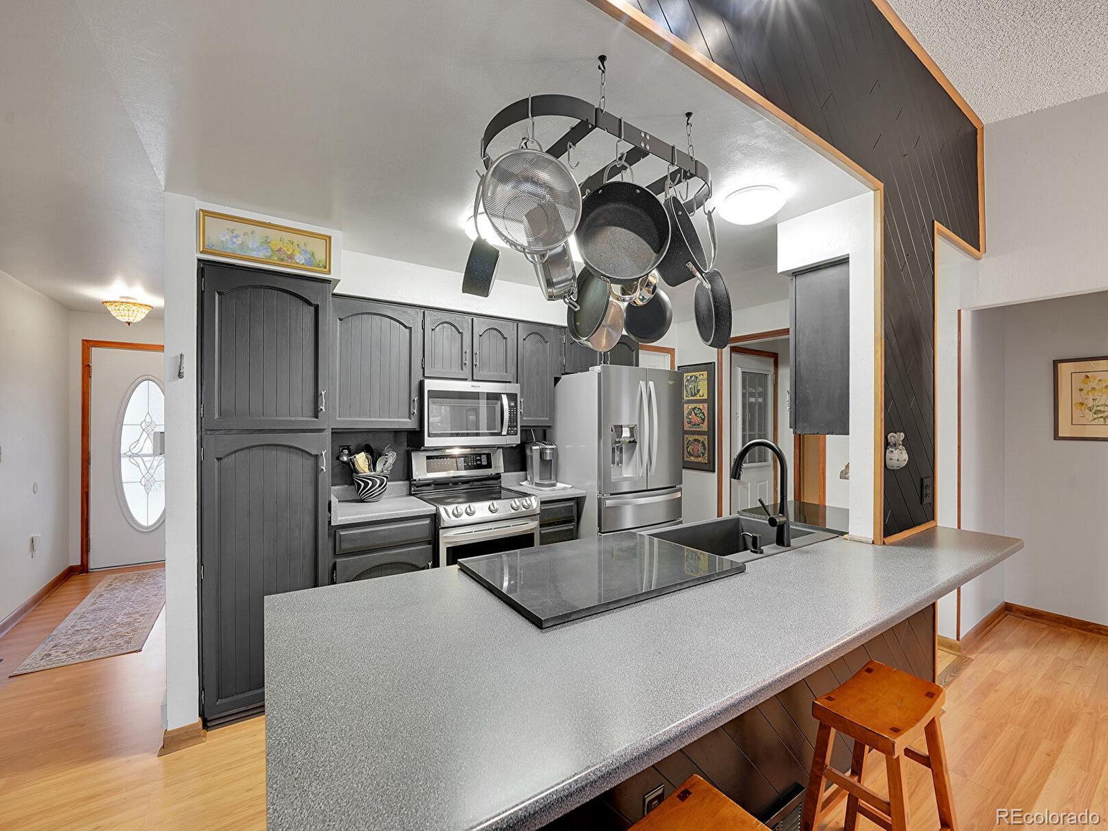 MLS Image #7 for 3863 s bahama street,aurora, Colorado