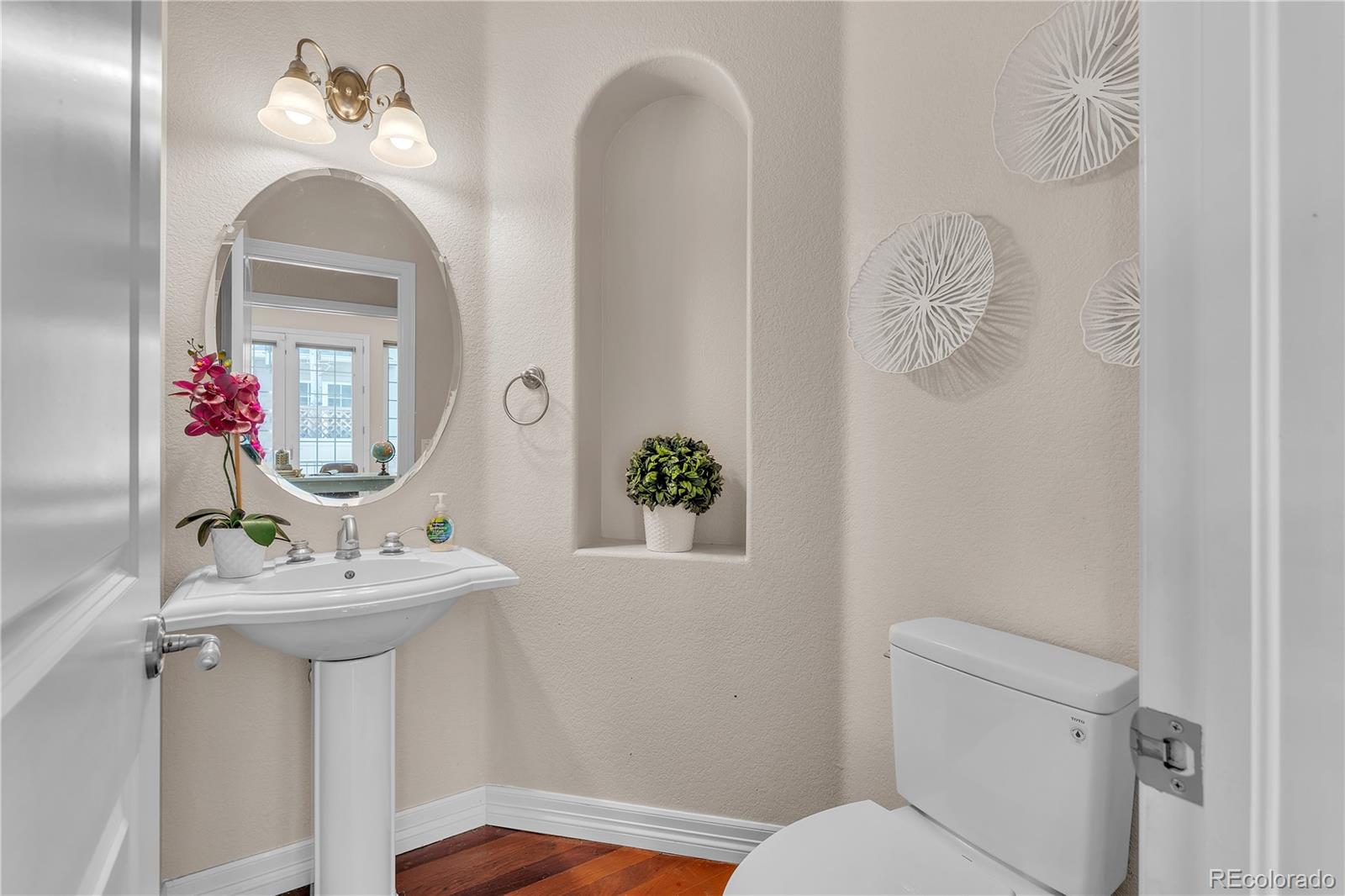 MLS Image #18 for 8053 e maple avenue,denver, Colorado