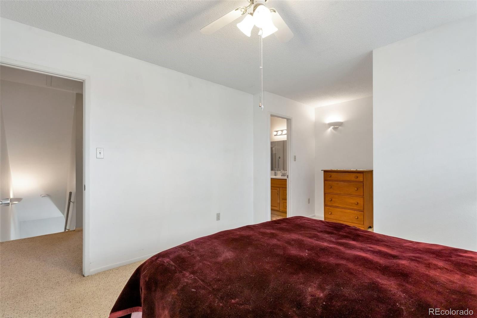 MLS Image #10 for 9207 e mansfield avenue,denver, Colorado