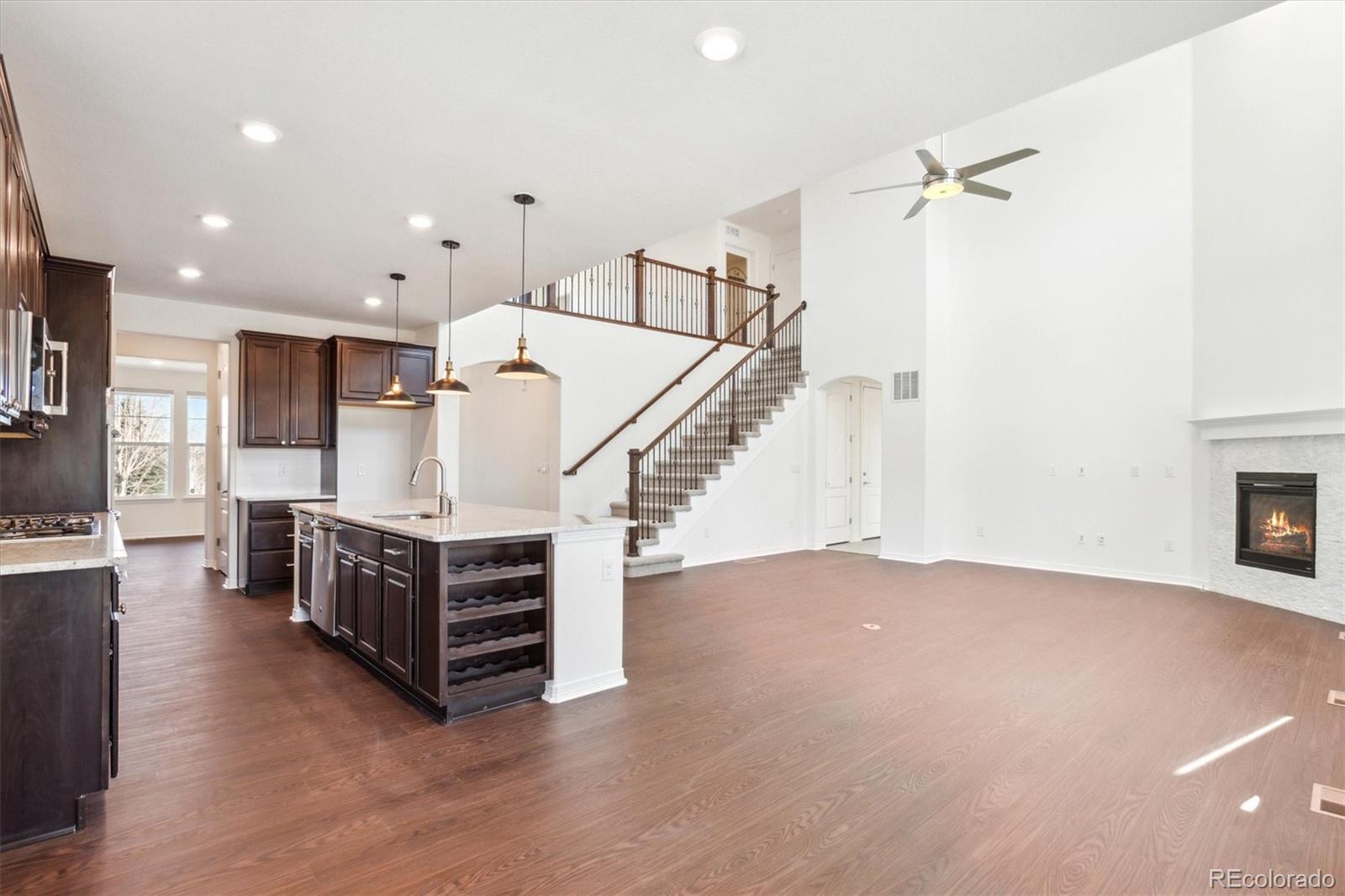 MLS Image #10 for 7899 s country club parkway,aurora, Colorado