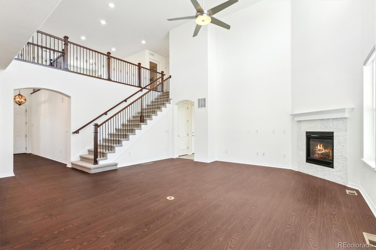 MLS Image #4 for 7899 s country club parkway,aurora, Colorado