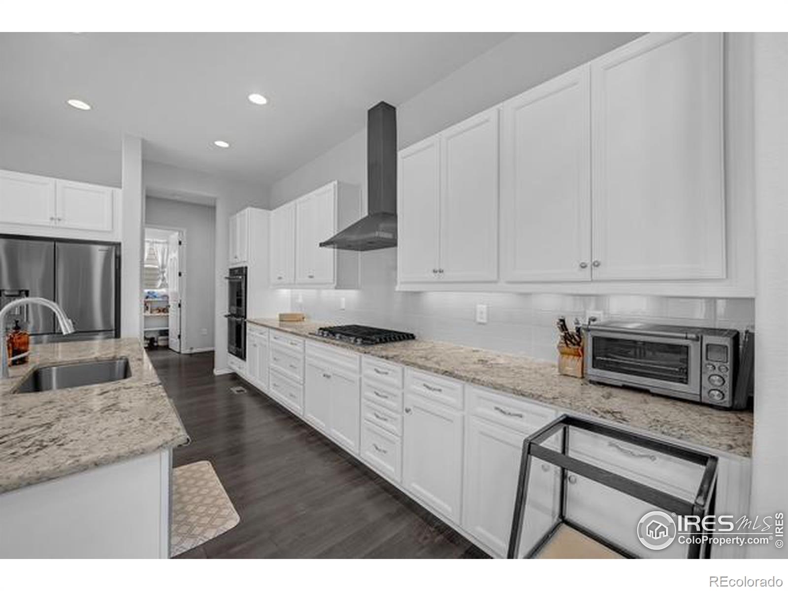 MLS Image #10 for 887  sundance lane,erie, Colorado