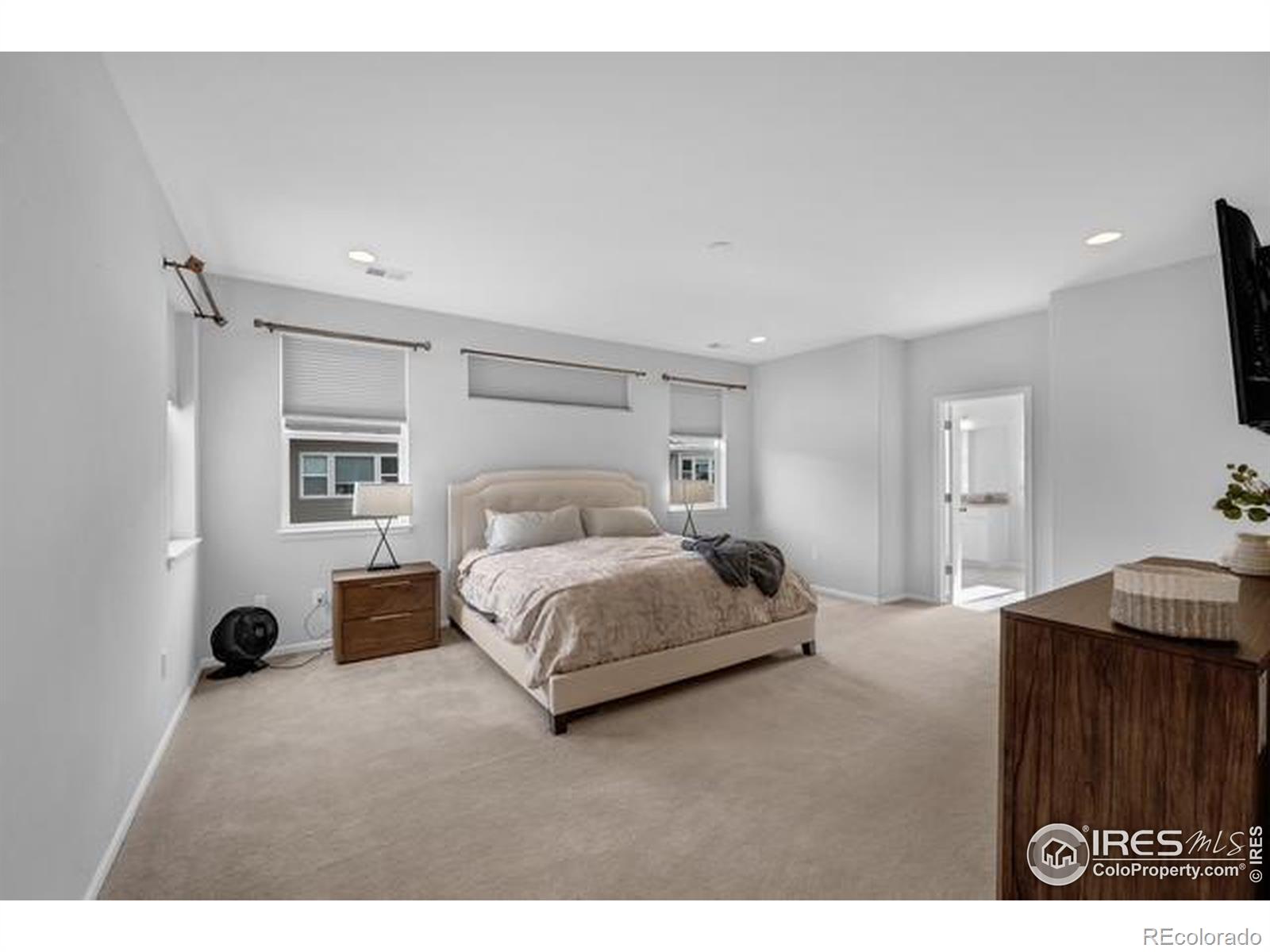 MLS Image #18 for 887  sundance lane,erie, Colorado