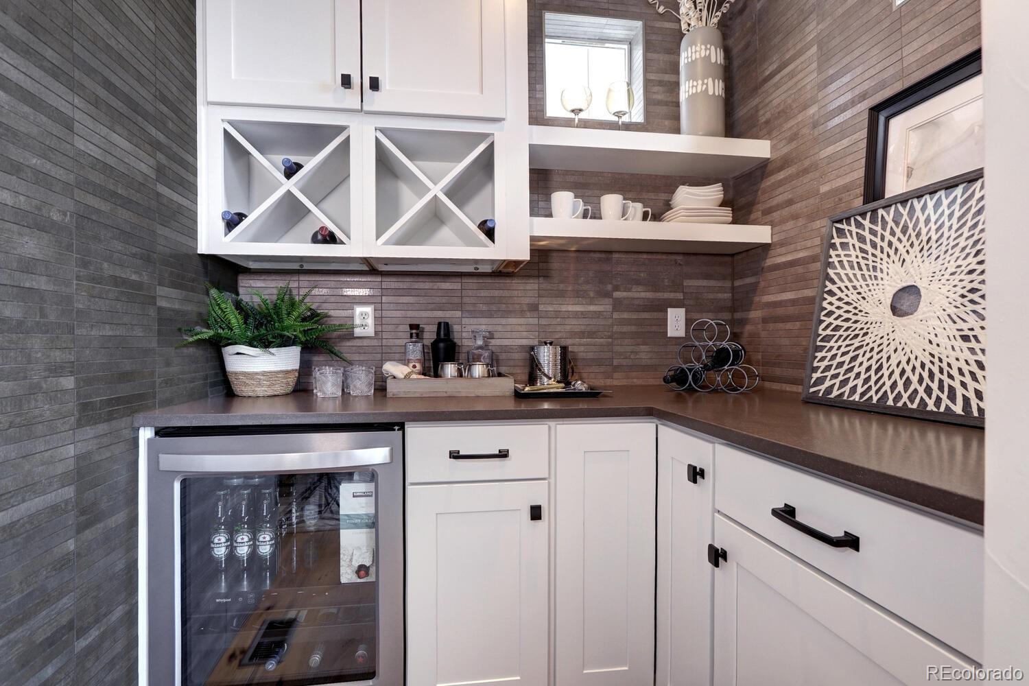 MLS Image #11 for 6521  barnstead drive,castle pines, Colorado