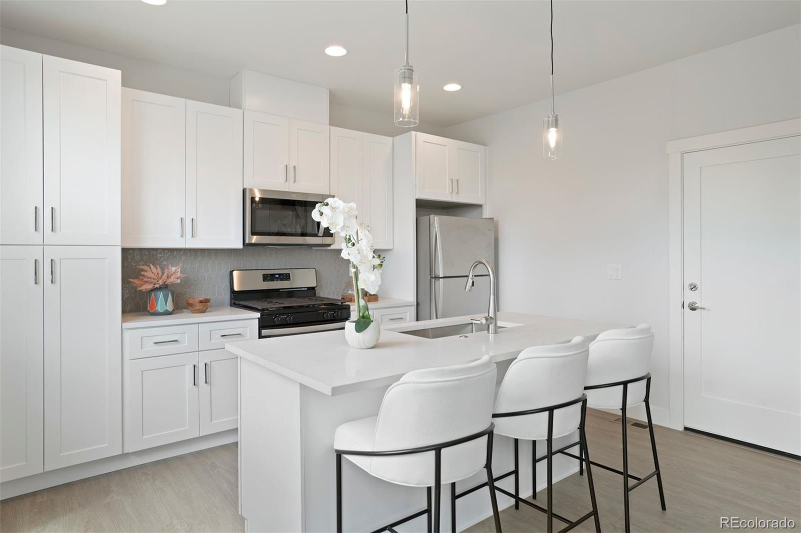 MLS Image #14 for 4006  upham street,wheat ridge, Colorado