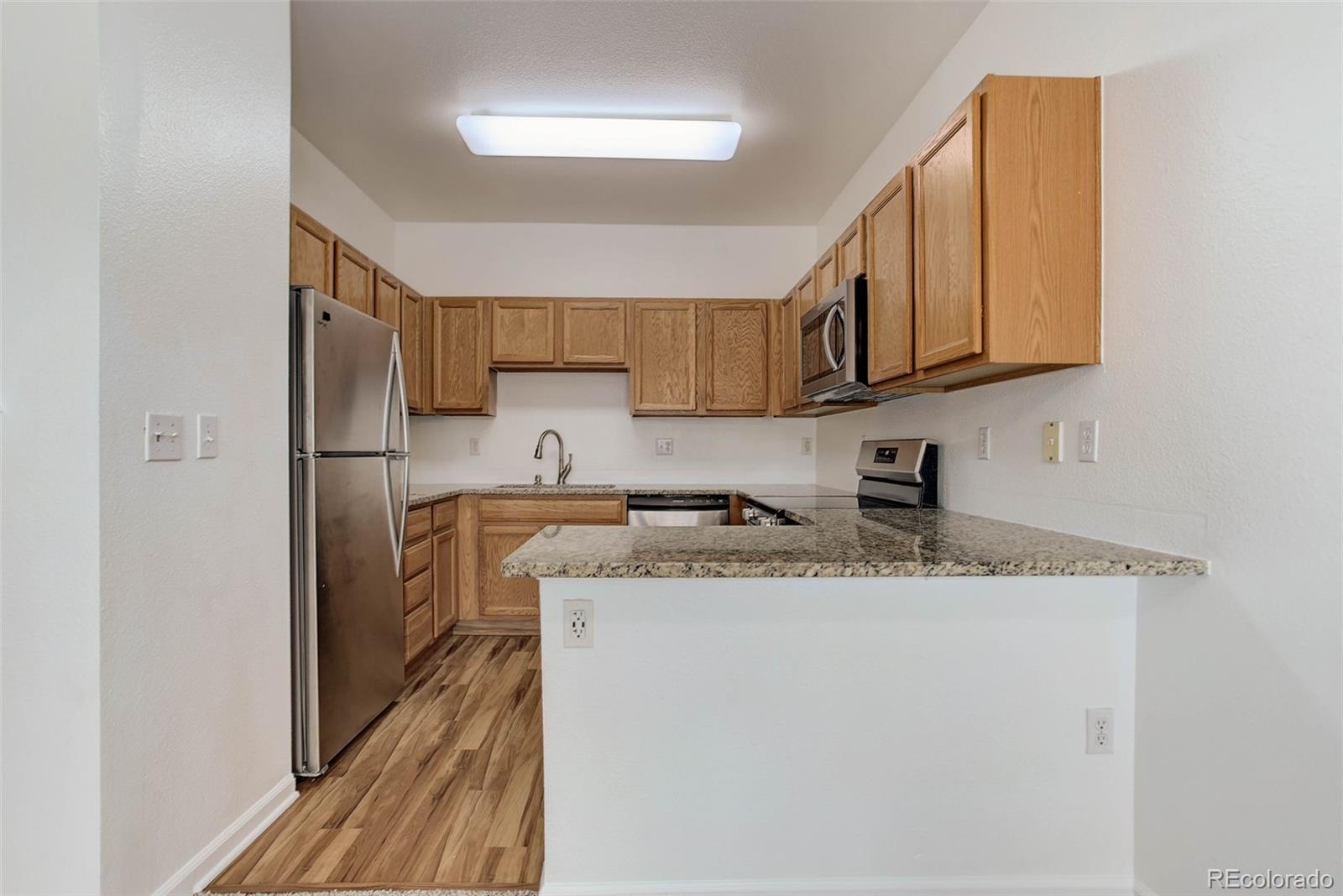 MLS Image #11 for 3261 s waco court,aurora, Colorado