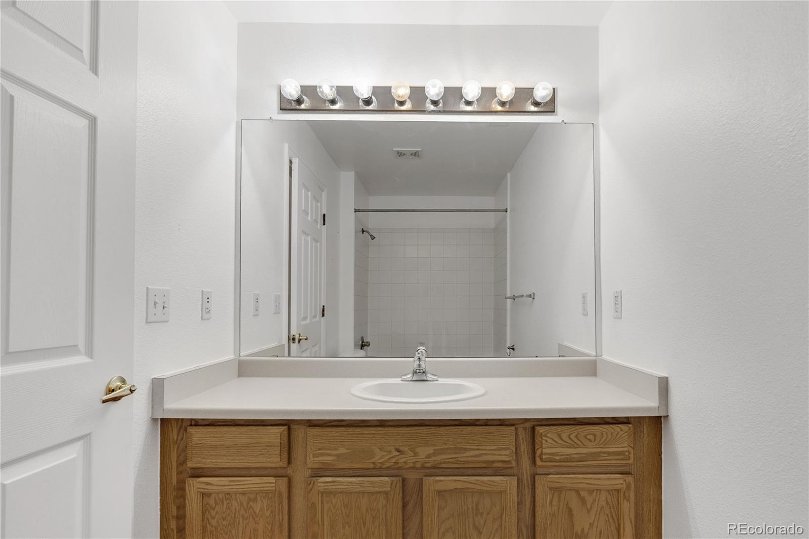 MLS Image #24 for 3261 s waco court,aurora, Colorado